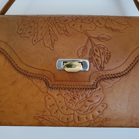 Leather Floral Embossed Hobo Envelope Vintage Box-Bag with Buckle Opening - Picture 6 of 13